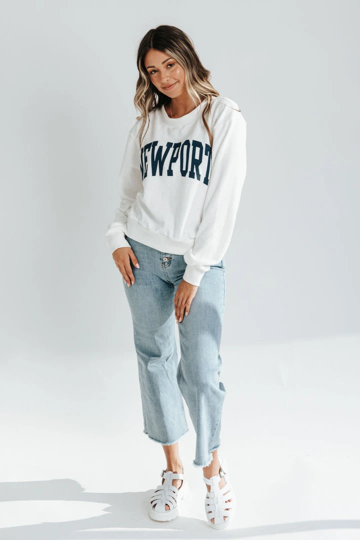Piper & Scoot Tops The Newport Graphic Sweatshirt In White