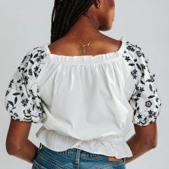Piper & Scoot Tops The Bigelow Embroidered Balloon Sleeve Blouse In Navy