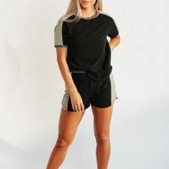 Piper & Scoot Bottoms + Jumpsuits The Queens Color Block Shorts In Black