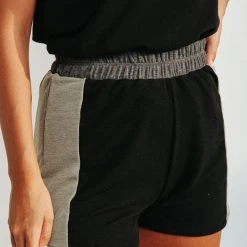 Piper & Scoot Bottoms + Jumpsuits The Queens Color Block Shorts In Black