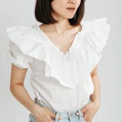 Piper & Scoot The Margarete Ruffle Detail Blouse In White Tops