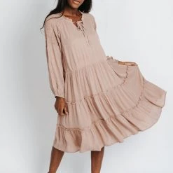 Dresses Piper & Scoot: The Christine Tiered Dress In Mauve