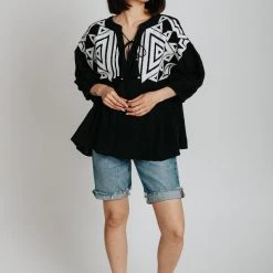 Piper & Scoot The Kenna Embroidered Blouse In Black