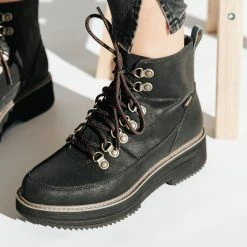 Teva: Midform Boot In Black Shoes