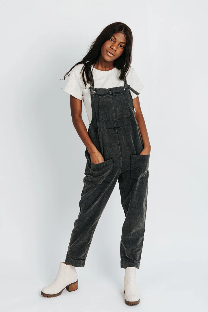 Bottoms + Jumpsuits Piper & Scoot: The Truman Pocket Overalls In Charcoal