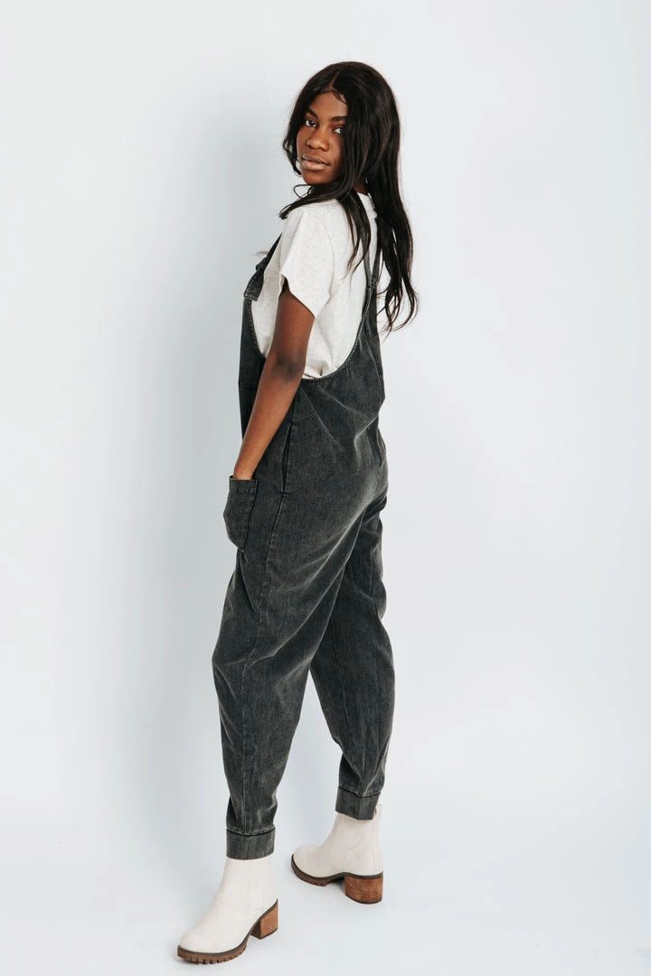Bottoms + Jumpsuits Piper & Scoot: The Truman Pocket Overalls In Charcoal