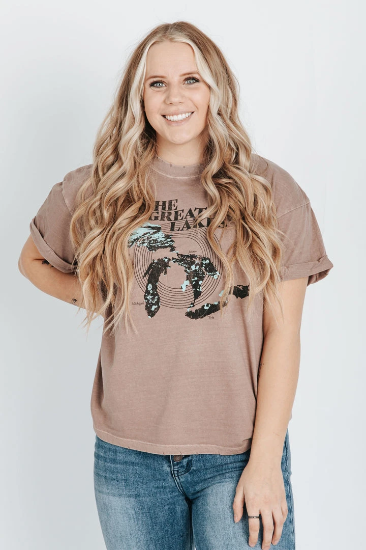 Piper & Scoot Tops The Great Lakes Graphic Tee In Mauve