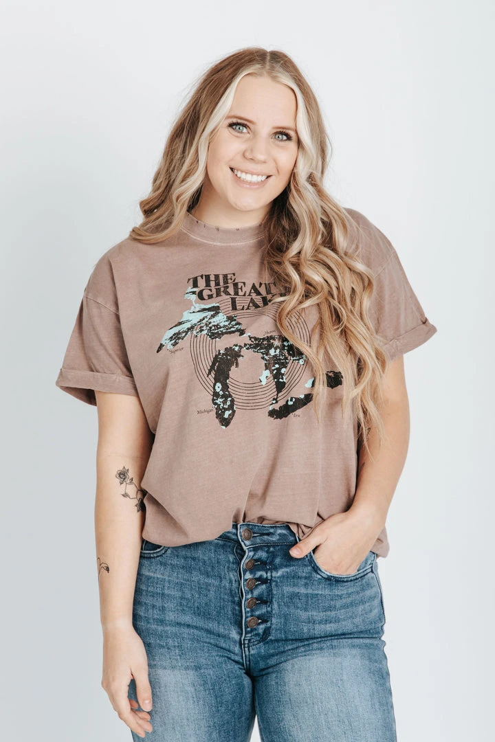 Piper & Scoot Tops The Great Lakes Graphic Tee In Mauve