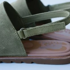 Piper & Scoot SOREL: Ella II Slingback Sandal In Olive Shade + Chalk
