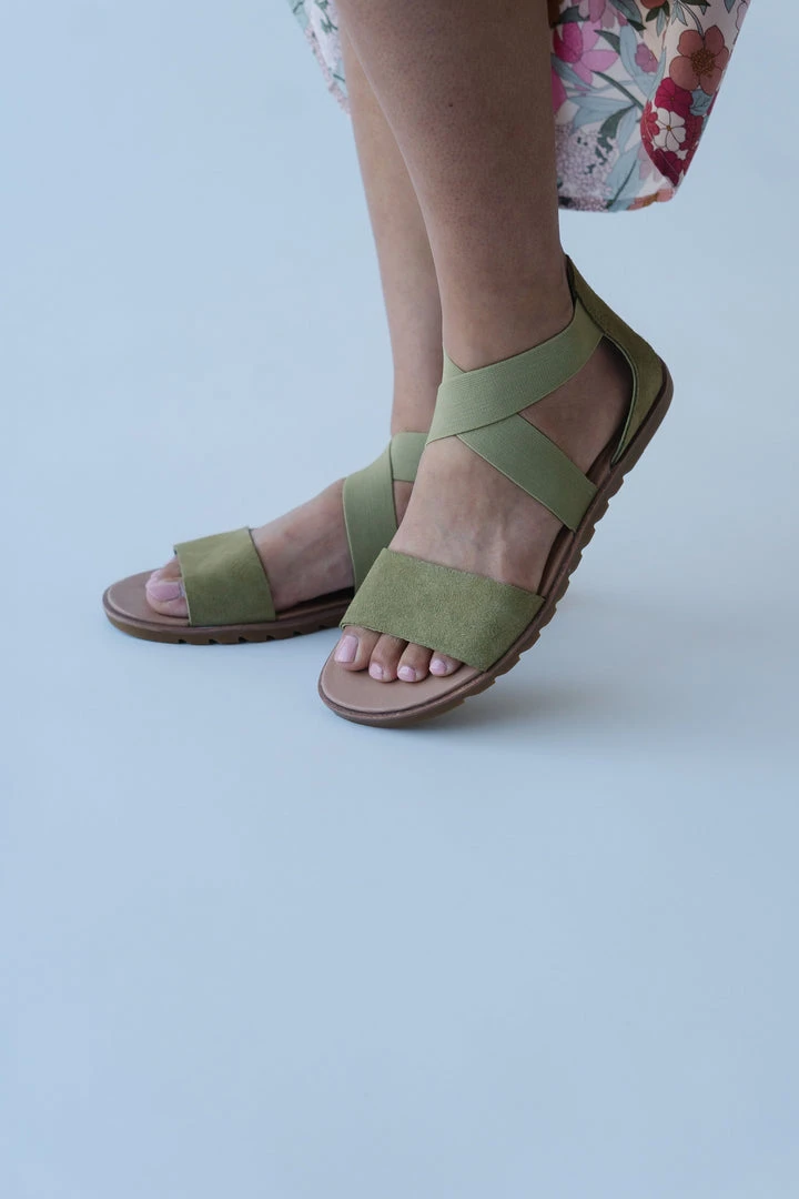 Piper & Scoot SOREL: Ella II Sandal In Olive Shade + Chalk