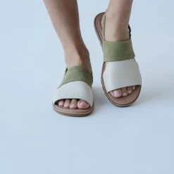 Piper & Scoot SOREL: Ella II Slingback Sandal In Olive Shade + Chalk