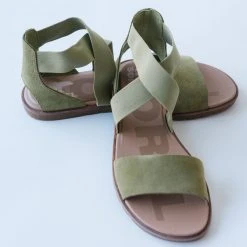 Piper & Scoot SOREL: Ella II Sandal In Olive Shade + Chalk