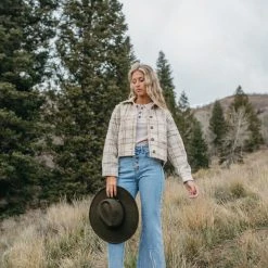 Piper & Scoot The Caden Ribbed Polo In Taupe