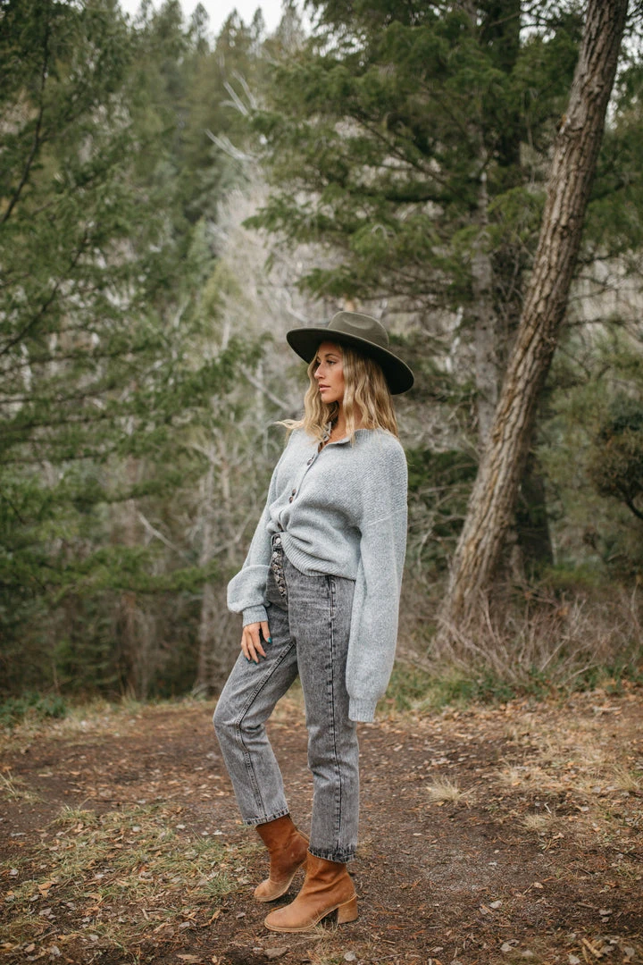 Piper & Scoot: The Glenda Double Button Cardigan In Heather Grey