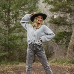 Piper & Scoot: The Glenda Double Button Cardigan In Heather Grey