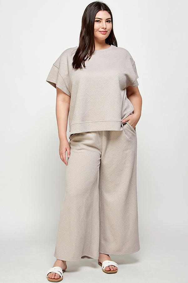 Piper & Scoot The Lenny Textured Top In Warm Grey