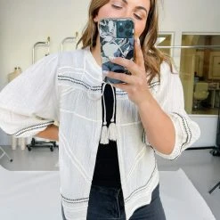 Piper & Scoot Tops The Venablo Tassel Detail Top In Cream