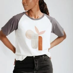 Piper & Scoot Tops The Trixie Abstract Tee In Charcoal