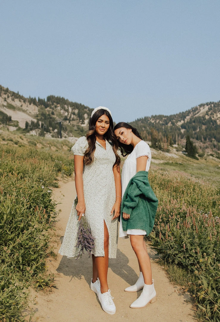 Piper & Scoot The Roberson Tie Detail Dress In White Dresses