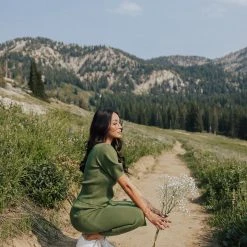 Tops Piper & Scoot: The Bonnie Ribbed Puff Sleeve Sweater In Green