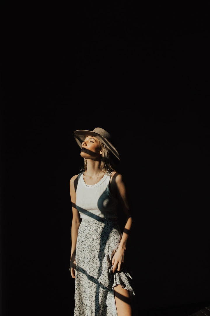 Piper & Scoot Bottoms + Jumpsuits The Waung Floral Ruffle Skirt In White