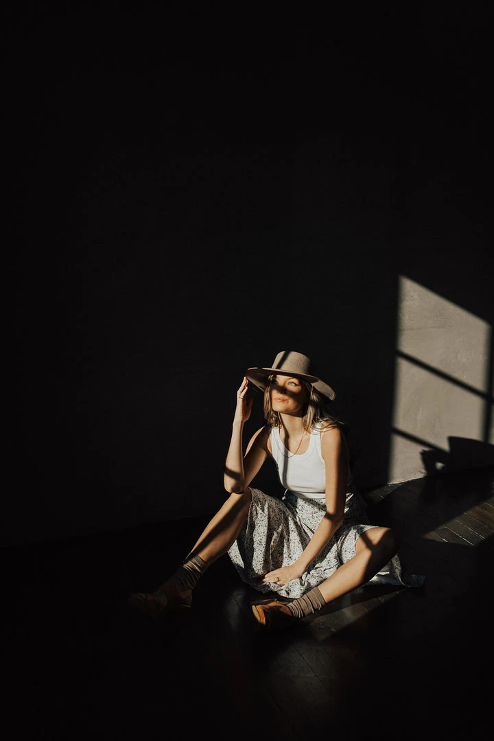 Piper & Scoot Bottoms + Jumpsuits The Waung Floral Ruffle Skirt In White